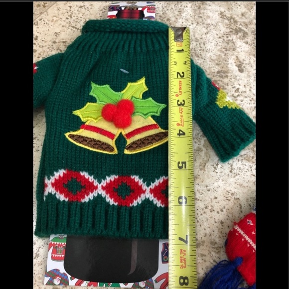NWT! Uncle Bob’s “Ugly Sweater” Flashing Lighted Wine Cover - Set of 2 - Picture 4 of 6